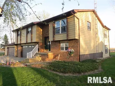 520 E 2nd St, Latham, IL 62543 photo 1