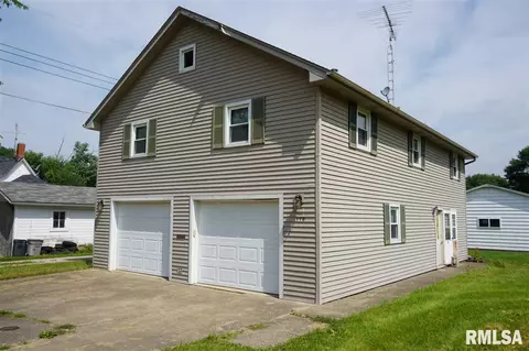 115 E Harry St, Mount Pulaski, IL 62548 photo 1
