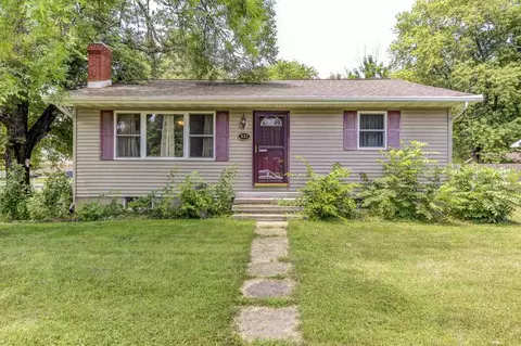 821 S Cedar St, Delavan, IL 61734 photo 1