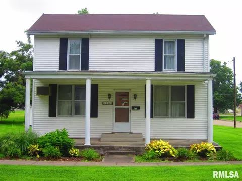 204 S Menard St, Mason City, IL 62664
