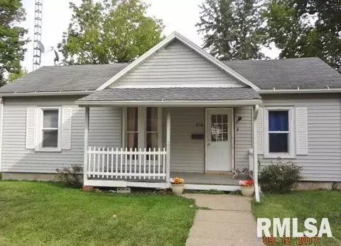 616 N Kickapoo St, Lincoln, IL 62656 photo 1