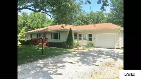 902 Chestnut St, Delavan, IL 61734 photo 1