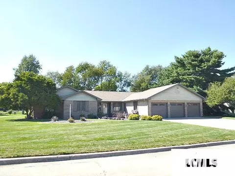 13 Pinehurst Rd, Lincoln, IL 62656 photo 1
