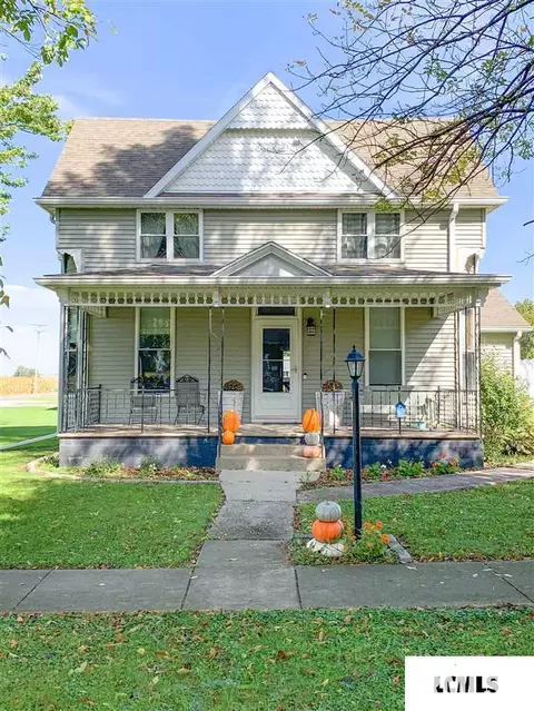 100 Mason St, Emden, IL 62635 photo 1