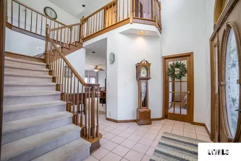 10 Windsor Pl, Lincoln, IL 62656 photo 14