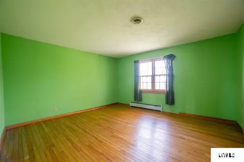 223 1400th Ave, Mount Pulaski, IL 62548 photo 9