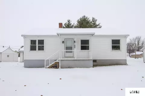 513 E Corn, Emden, IL 62635 photo 1