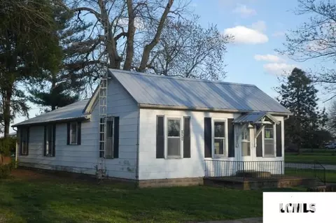 1554 Walnut St, Beason, IL 62512 photo 1