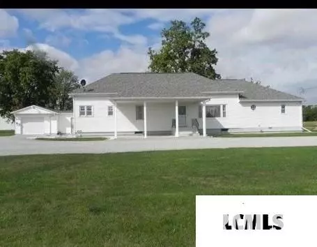 600 E Mcdonald St, Mount Pulaski, IL 62548 photo 1