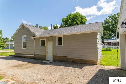 609 E Corn, Emden, IL 62635 photo 14