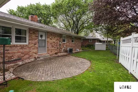 21 Ethell Pkwy, Normal, IL 61761 photo 20