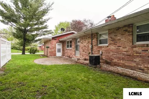 21 Ethell Pkwy, Normal, IL 61761 photo 21