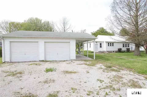 124 E Logan St, Broadwell, IL 62634 photo 26