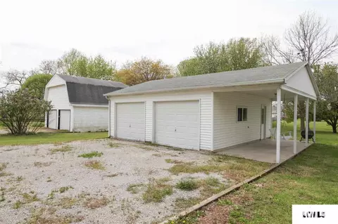 124 E Logan St, Broadwell, IL 62634 photo 28