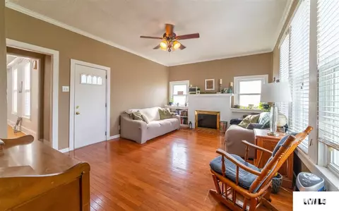 314 E Morgan St, Mount Pulaski, IL 62548 photo 9