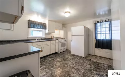 101 Elm St, Mclean, IL 61754 photo 7