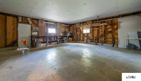 112 N Logan St, Emden, IL 62635 photo 19