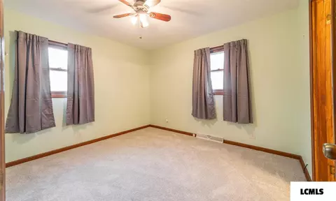31 Jericho Rd, Clinton, IL 61727 photo 8