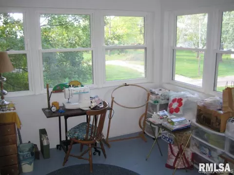 200 Clinton, Avon, IL 61415 photo 31