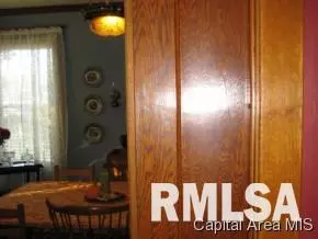 200 Clinton, Avon, IL 61415 photo 18