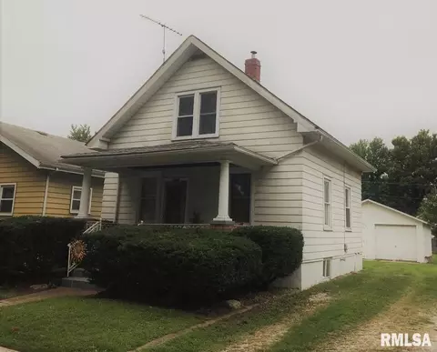 1821 N 9th St, Springfield, IL 62702 photo 2