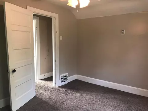 1821 N 9th St, Springfield, IL 62702 photo 14