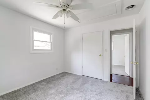 1062 W Centre St, Springfield, IL 62704 photo 14