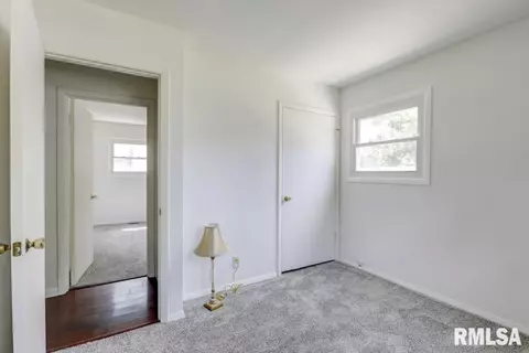 1062 W Centre St, Springfield, IL 62704 photo 16