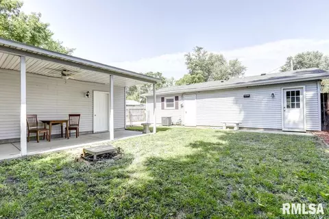 1062 W Centre St, Springfield, IL 62704 photo 24