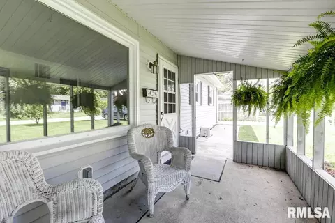 1062 W Centre St, Springfield, IL 62704 photo 22