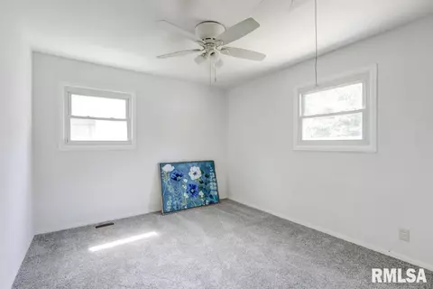 1062 W Centre St, Springfield, IL 62704 photo 15