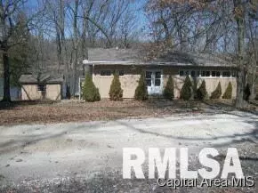 1663 Round House Ln, Victoria, IL 61485 photo 1