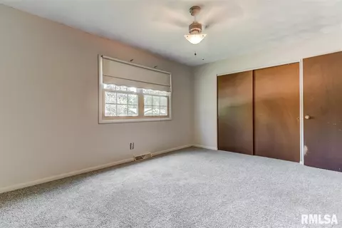 4009 Hazelcrest Rd, Springfield, IL 62703 photo 18