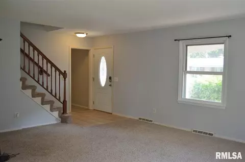 41 Drawbridge Rd, Springfield, IL 62704 photo 3
