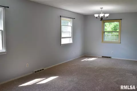 41 Drawbridge Rd, Springfield, IL 62704 photo 9