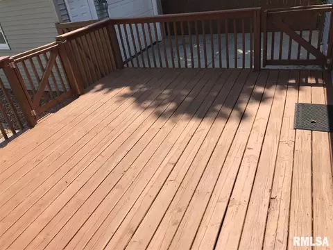 2448 S State St, Springfield, IL 62704 photo 5