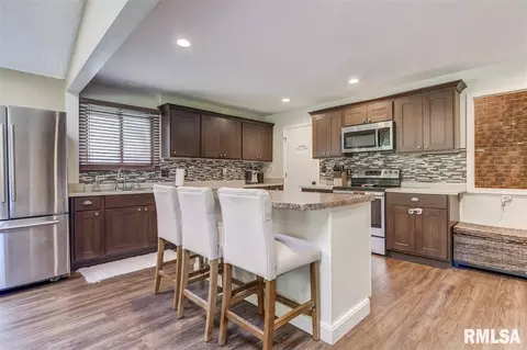 24 Dean Park, Springfield, IL 62707 photo 9