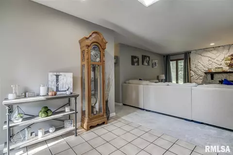 24 Dean Park, Springfield, IL 62707 photo 8