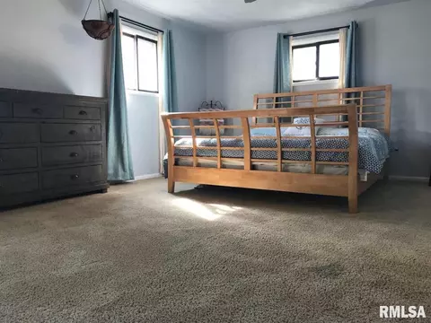 2173 E Converse Ave, Springfield, IL 62702 photo 3