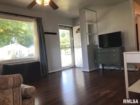 2173 E Converse Ave, Springfield, IL 62702 photo 12