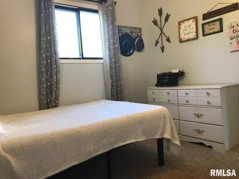 2173 E Converse Ave, Springfield, IL 62702 photo 31