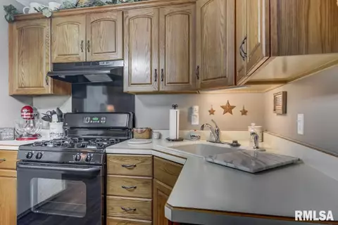 5 Salem Rd, Springfield, IL 62702 photo 6