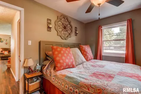 5 Salem Rd, Springfield, IL 62702 photo 14