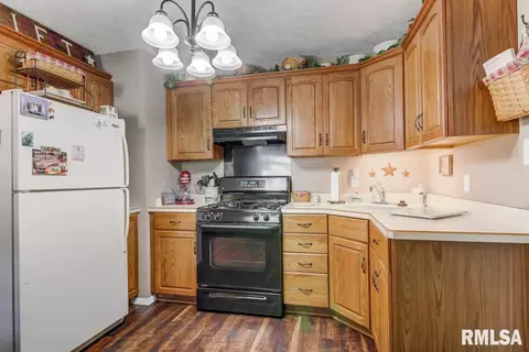5 Salem Rd, Springfield, IL 62702 photo 5