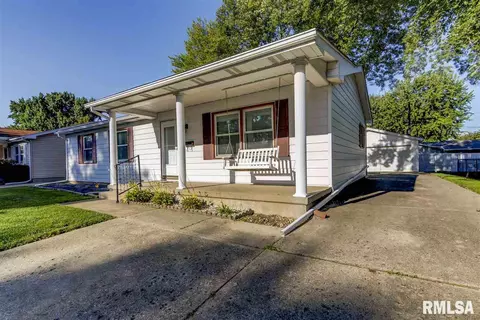 9 Foresters Ln, Springfield, IL 62704 photo 3