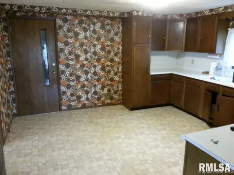 180 6th, Saint Augustine, IL 61474 photo 12
