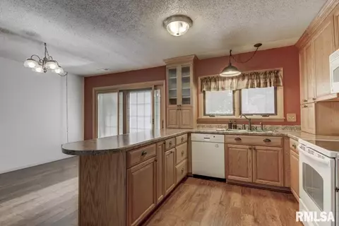 73 Trailridge Ln, Springfield, IL 62704 photo 13