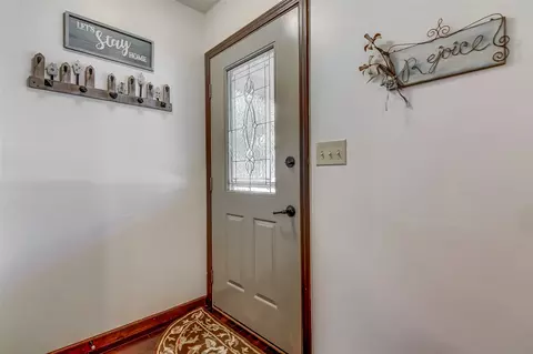 33 Red Fox Ct, Springfield, IL 62712 photo 2