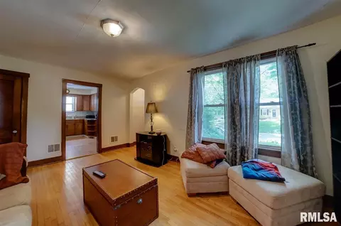 210 N Illinois St, Springfield, IL 62702 photo 7