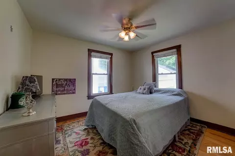 210 N Illinois St, Springfield, IL 62702 photo 15